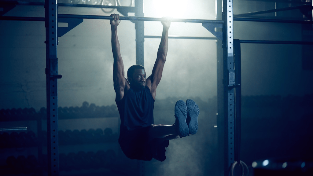 hanging leg raises